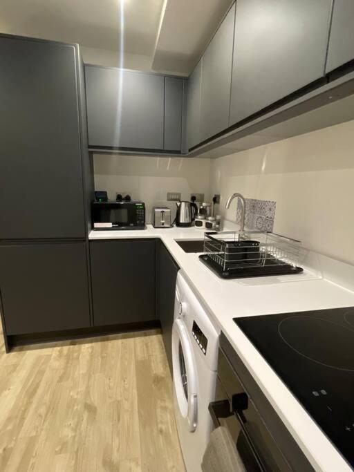 Stylish Flat In Old Trafford Διαμέρισμα Μάντσεστερ Εξωτερικό φωτογραφία